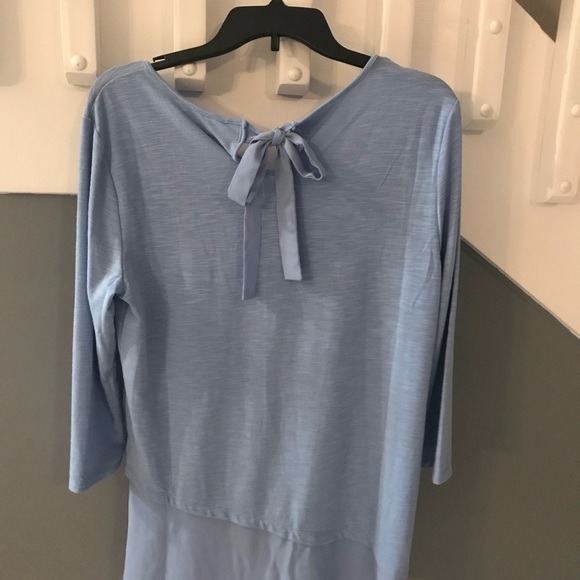 NWT Ellen Tracy Top Blue, Medium Bow - Picture 3 of 7